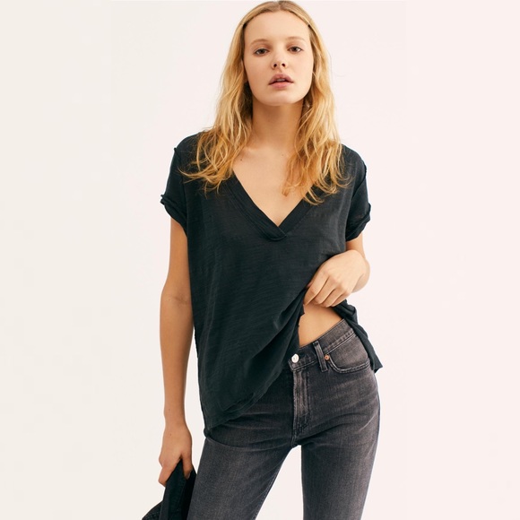 Free People Black Sundance T-Shirt V-neck NWT Sz M - Picture 5 of 7